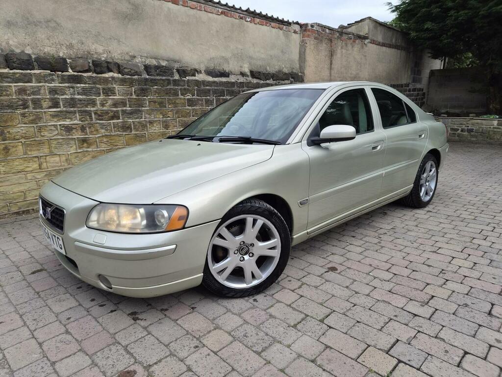 Volvo S60 2.4 D5 Sport Gold