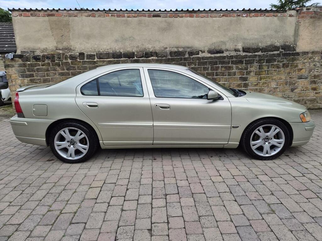 Volvo S60 2.4 D5 Sport Gold #6