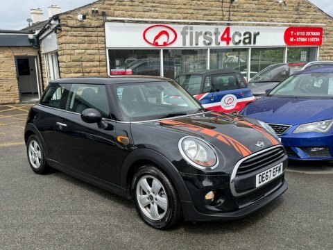 Mini Hatch 2017 67 One Black