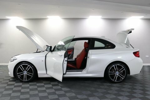 BMW 2 Series 2019 19 218D OE19EUN White #5
