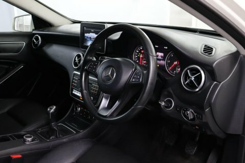 Mercedes-Benz A Class 2015 65 A DF65RDZ White #4
