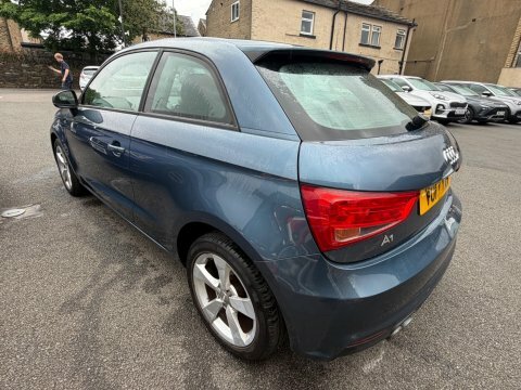 Audi A1 2017 17 Tfsi VO17YAX Blue #4