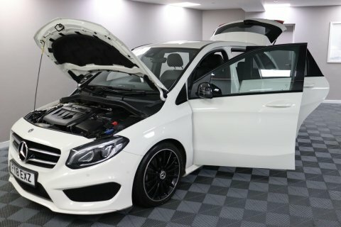 Mercedes-Benz B Class 2018 18 B White #4