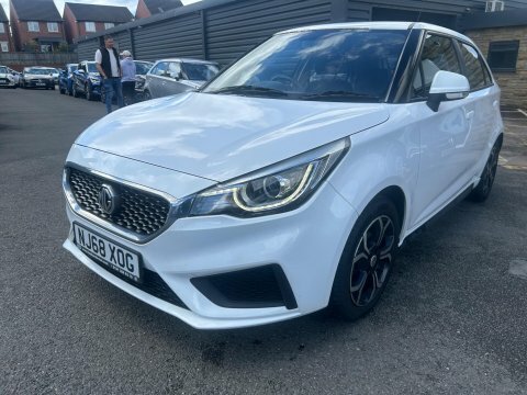 MG MG3 2018 68 Excite White #3