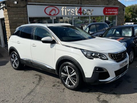Peugeot 3008 2019 69 Puretech White
