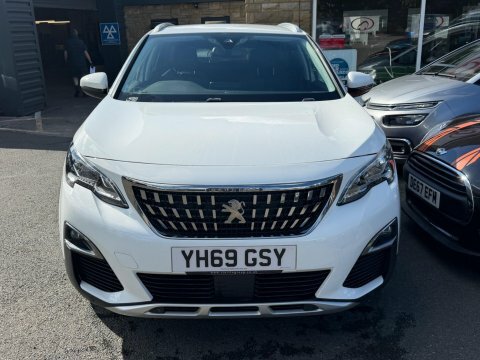 Peugeot 3008 2019 69 Puretech White #2