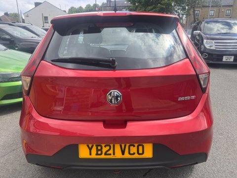 MG MG3 2021 21 Exclusive Red #4