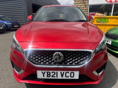 MG MG3 2021 21 Exclusive Red #2