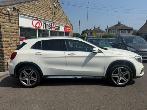 Mercedes-Benz GLA Class 2017 67 Gla White #6