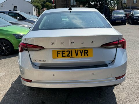 Skoda Octavia 2021 21 Se Silver #5
