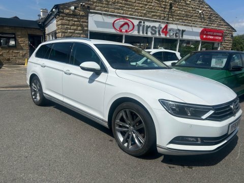 Volkswagen Passat 2016 16 Gt White
