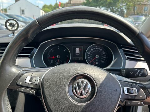 Volkswagen Passat 2.0 Tdi Scr 190 Gt 190 Ps Black #18