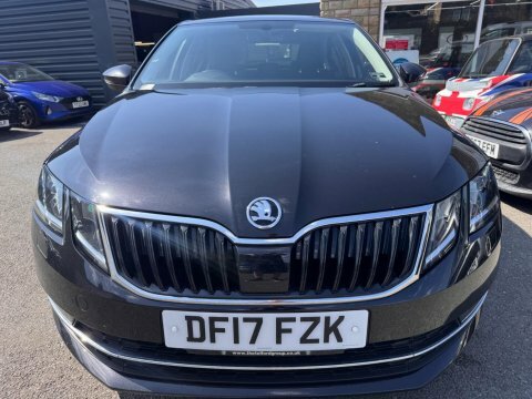 Skoda Octavia 2017 17 Se Black #2