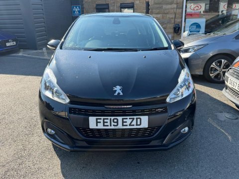 Peugeot 208 2019 19 S Black #2