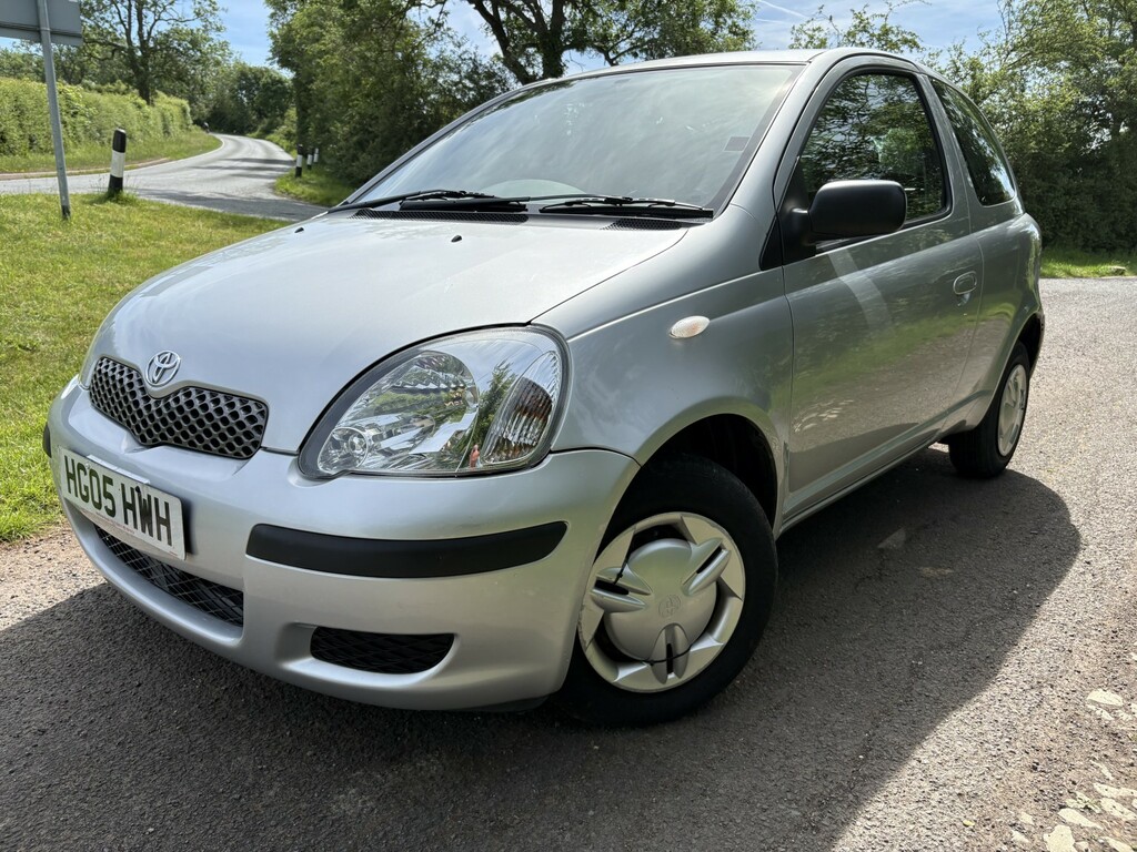 Toyota Yaris 1.0 Vvt-i T2 2005 Silver #2