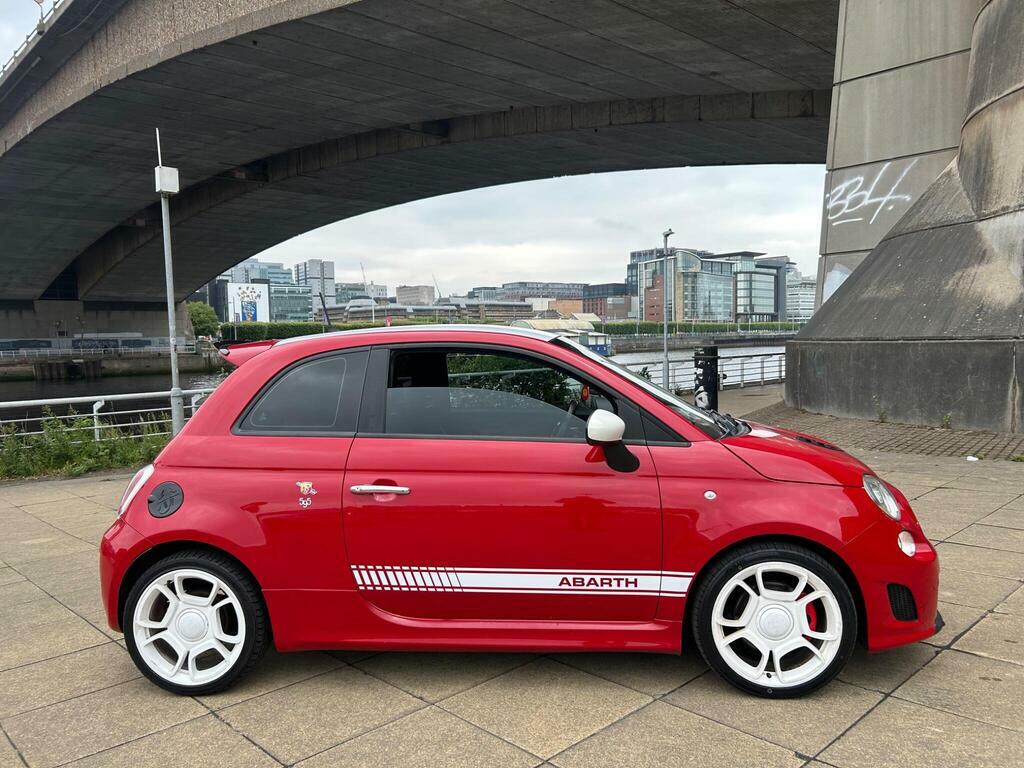 Abarth 595 1.4 T-jet Euro 6 Red