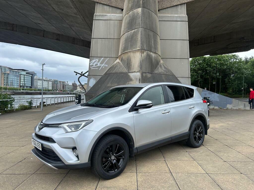 Toyota Rav 4 2.0 D-4d Business Edition Euro 6 S S YD66OEB Silver #2