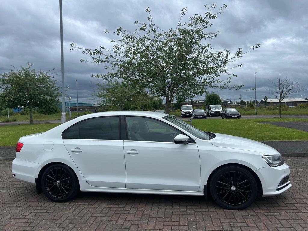 Volkswagen Jetta 2.0 Tdi Bluemotion Tech Gt Euro 6 S S White