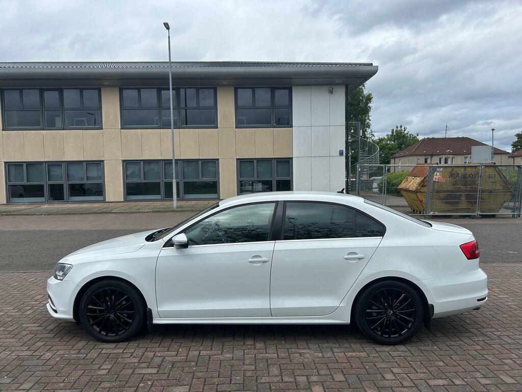 Volkswagen Jetta 2.0 Tdi Bluemotion Tech Gt Euro 6 S S White #5