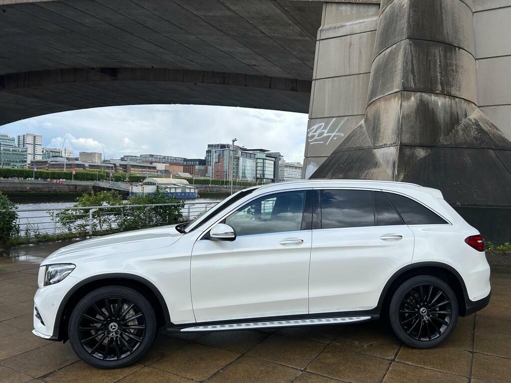 Mercedes-Benz GLC Class 3.0 Glc350d V6 Amg Line Premium Plus G-tronic 4M GD17ZCF White #4