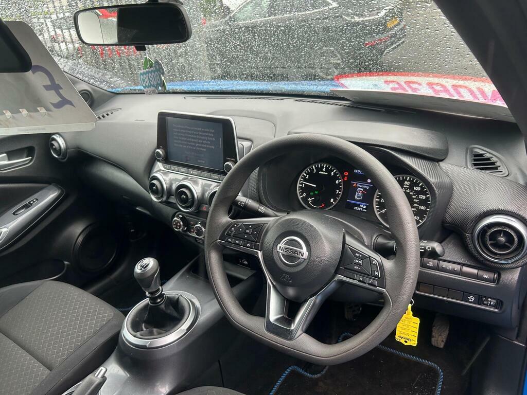 Nissan Juke Acenta Black #24