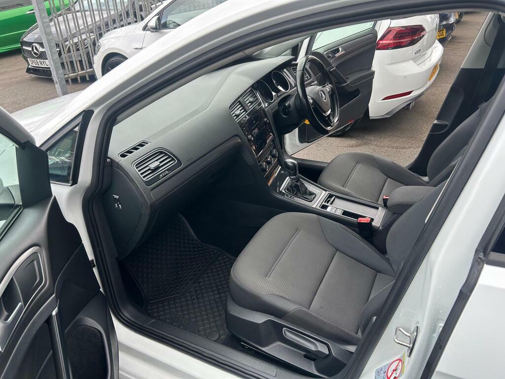 Volkswagen Golf 1.5 Tsi Evo Se 130 Ps Grey #23