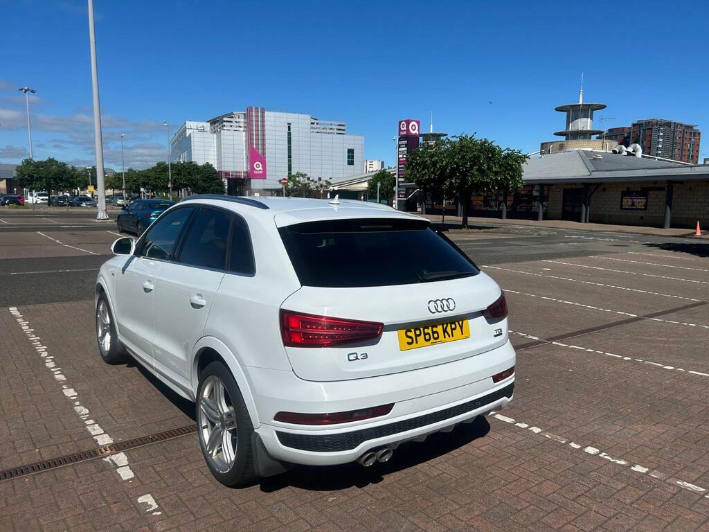 Audi Q3  Grey #8