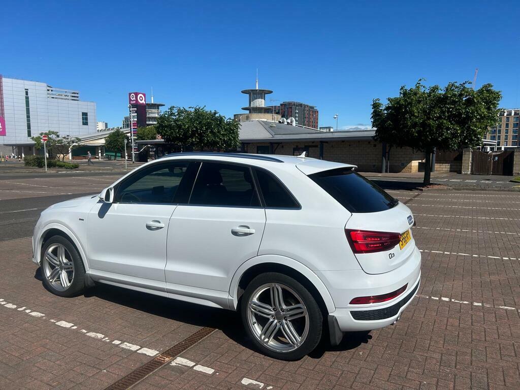 Audi Q3  Grey #7
