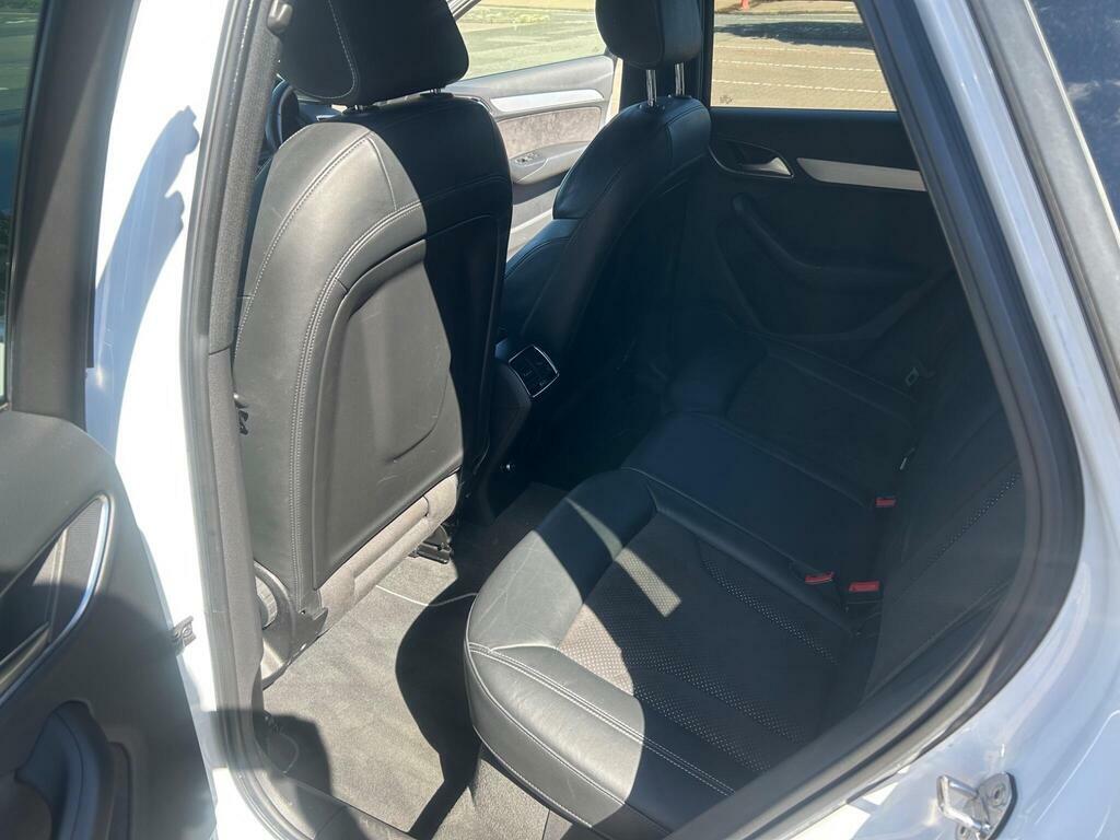 Audi Q3  Grey #16