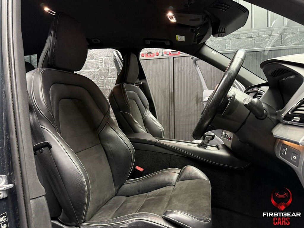 Volvo XC90 D5 Powerpulse R-design 4Wd Euro 6 Ss YX68KVJ #3