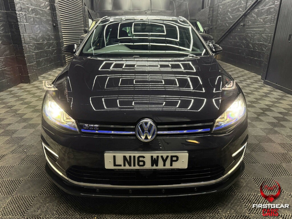 Volkswagen Golf Golf Gti Red #5