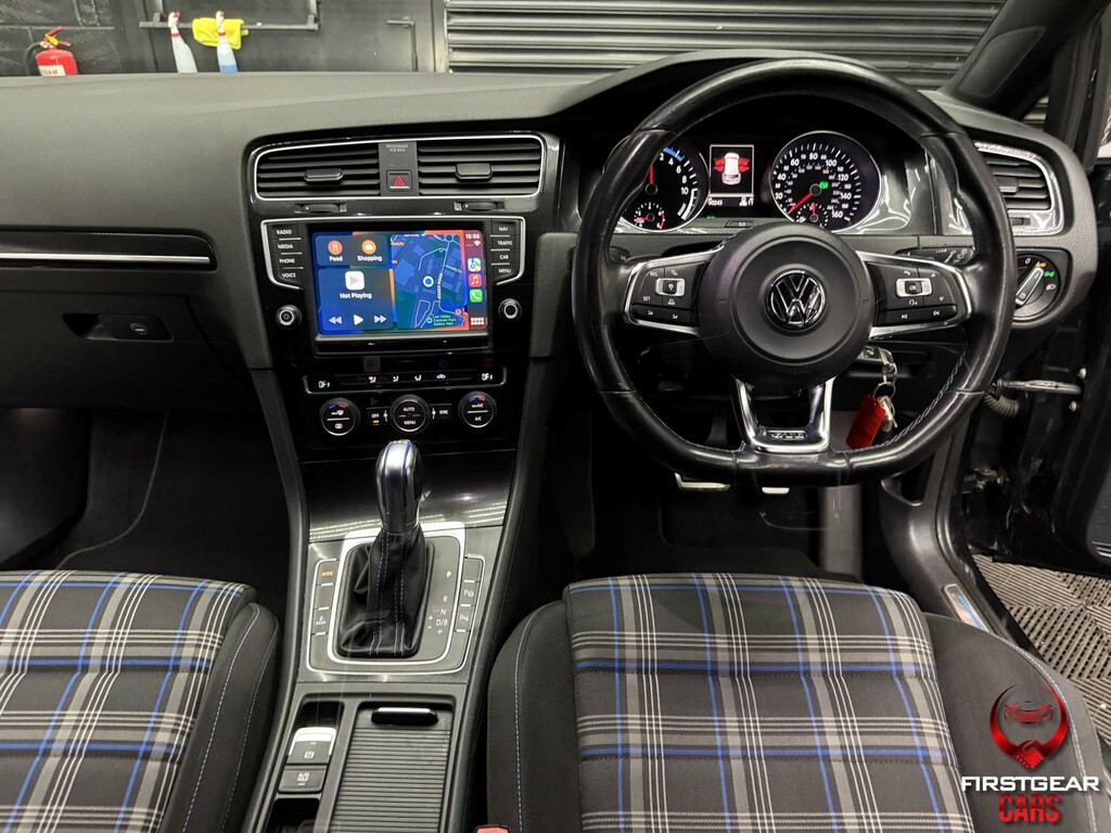 Volkswagen Golf Golf Gti Red #26