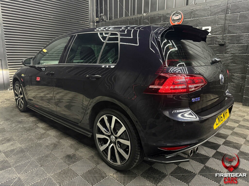 Volkswagen Golf Golf Gti Red #11