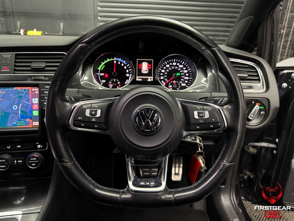 Volkswagen Golf Golf Gti Red #27