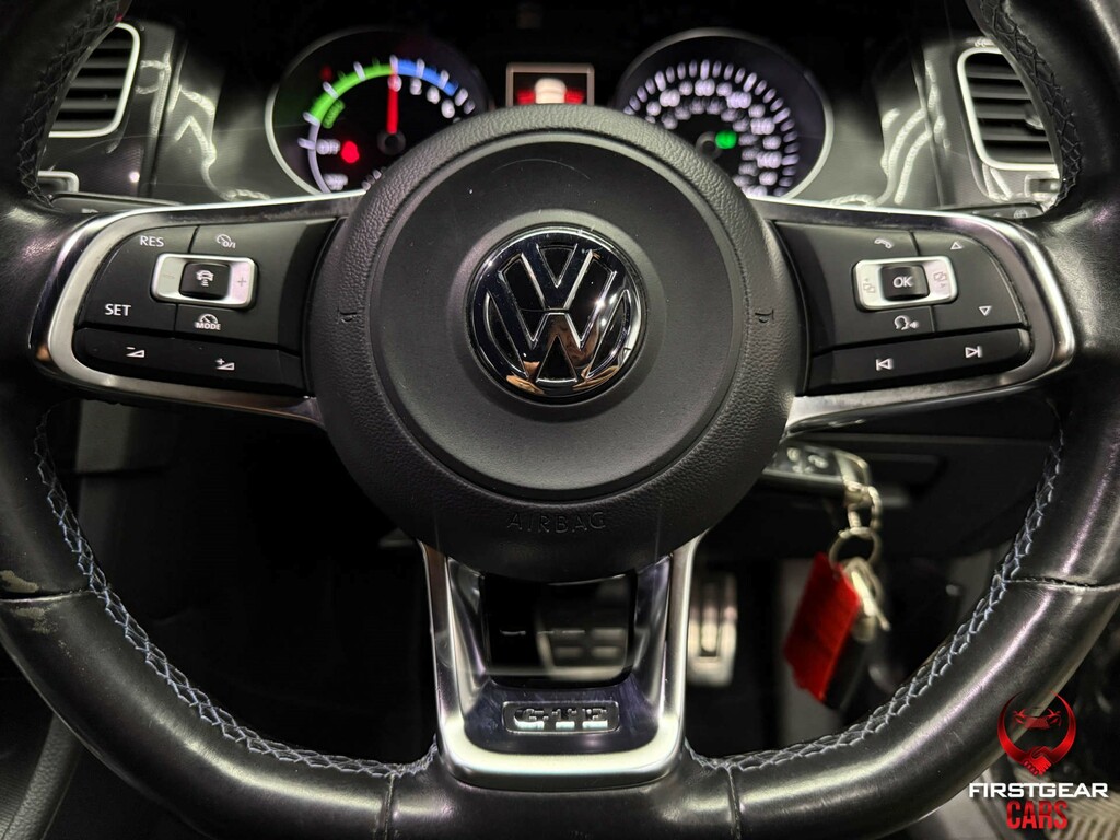 Volkswagen Golf Golf Gti Red #33
