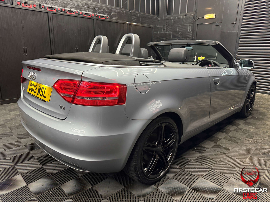 Audi A3 Cabriolet Cabriolet 1.6 Tdi S Line Final Edition Euro 5 Ss Red #9