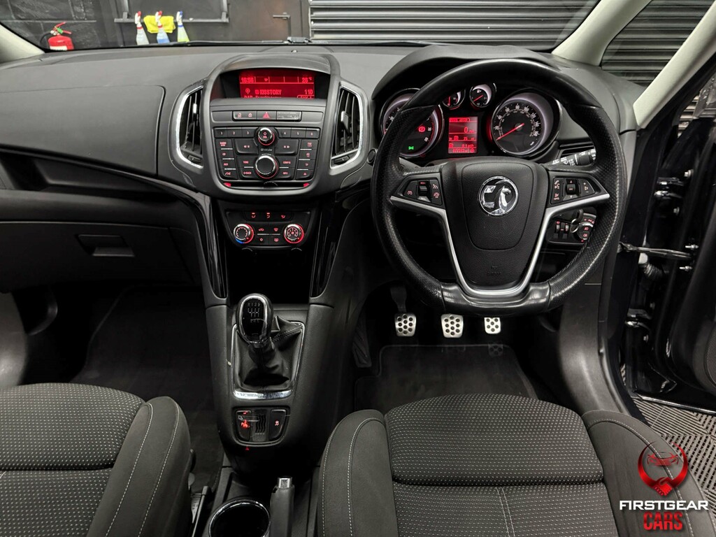 Vauxhall Zafira Tourer Design Red #27