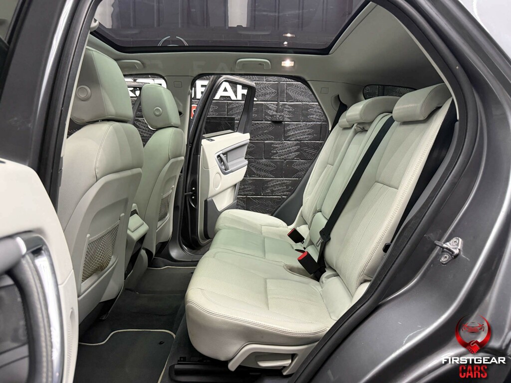 Land Rover Discovery Sport Se Tech Grey #23