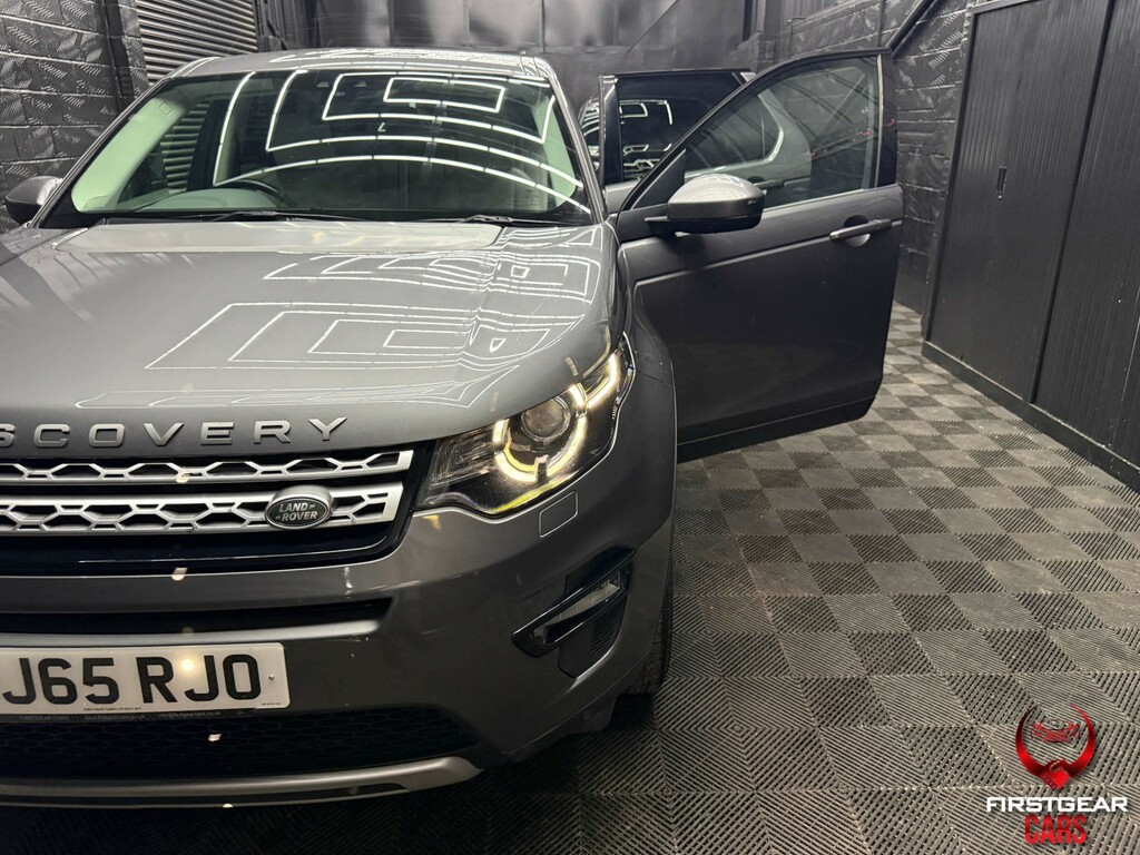 Land Rover Discovery Sport Se Tech Grey #15