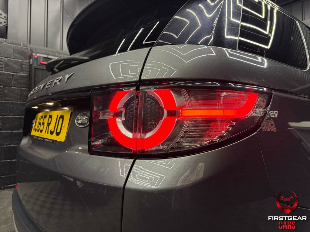 Land Rover Discovery Sport Se Tech Grey #16