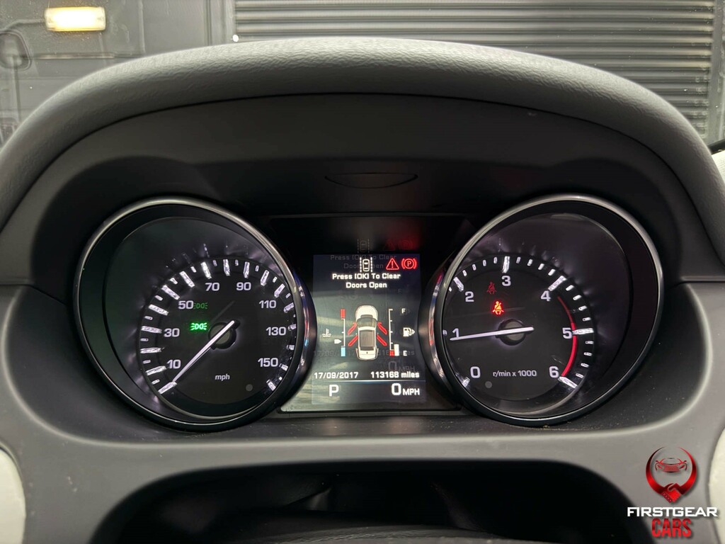 Land Rover Discovery Sport Se Tech Grey #35