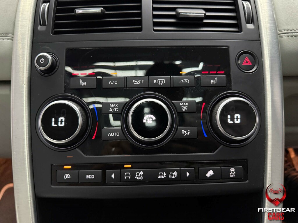 Land Rover Discovery Sport Se Tech Grey #32