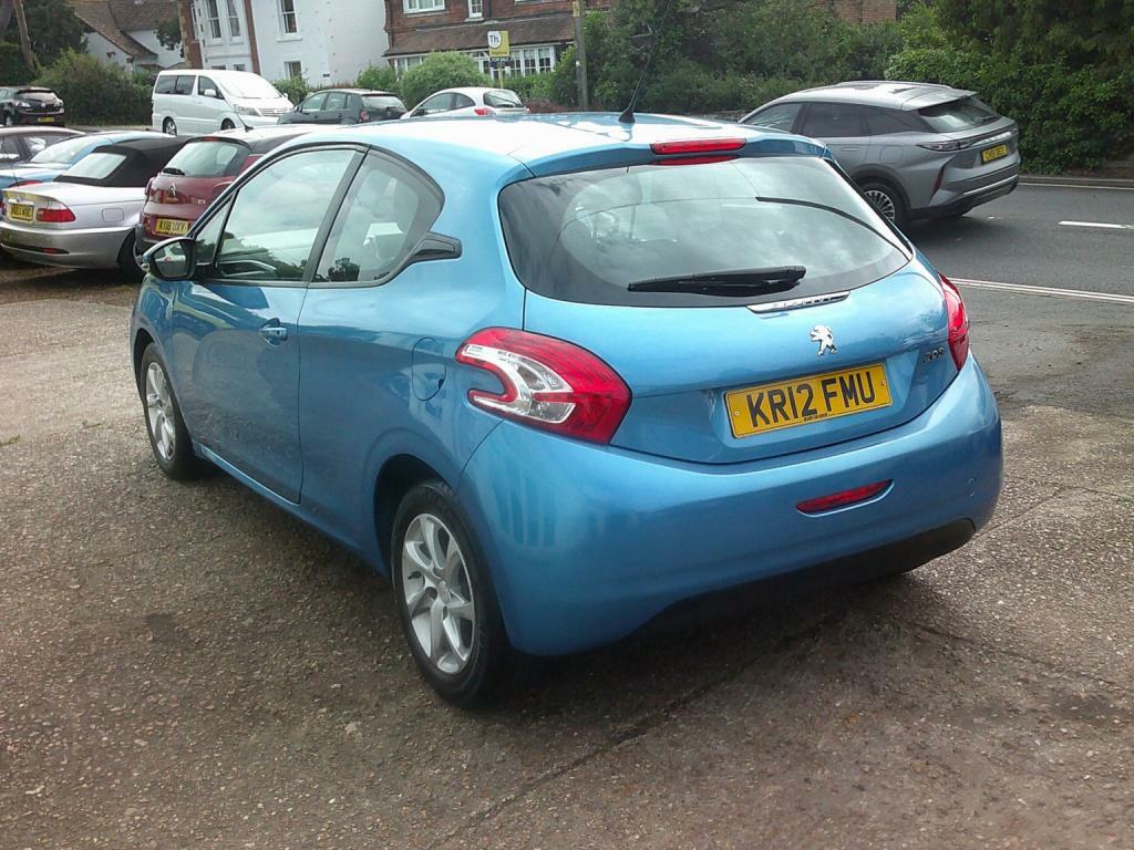 Peugeot 208 Active Silver #13