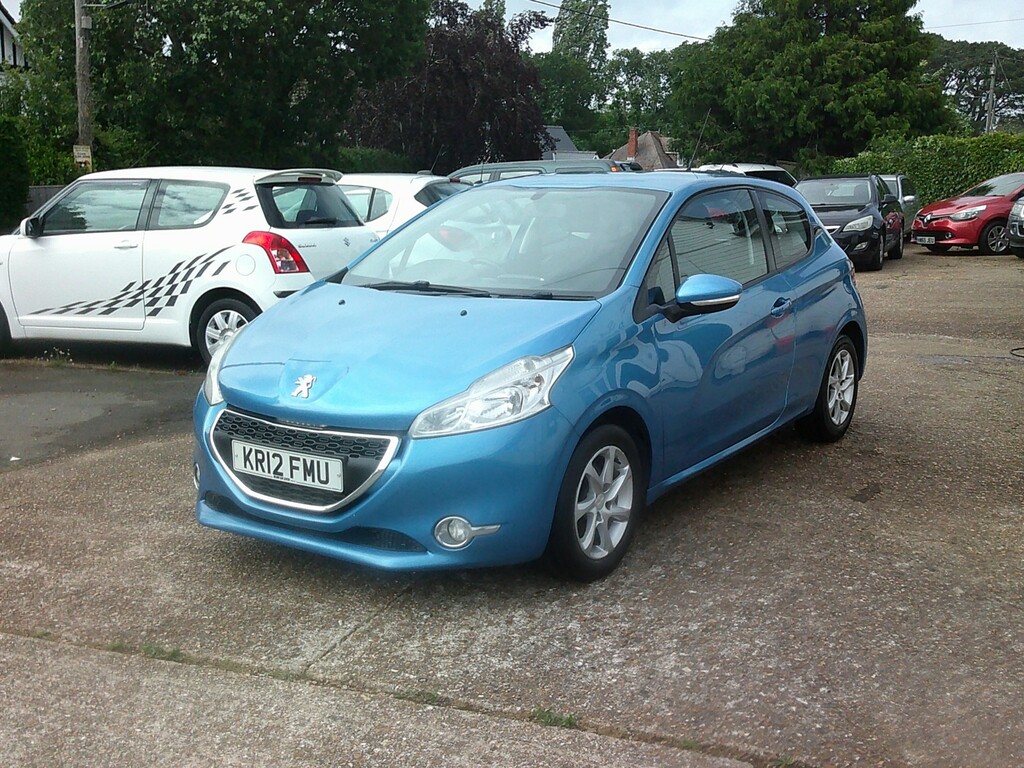 Peugeot 208 1.4 Hdi Active Blue #5