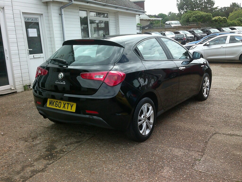 Alfa Romeo Giulietta  White #7