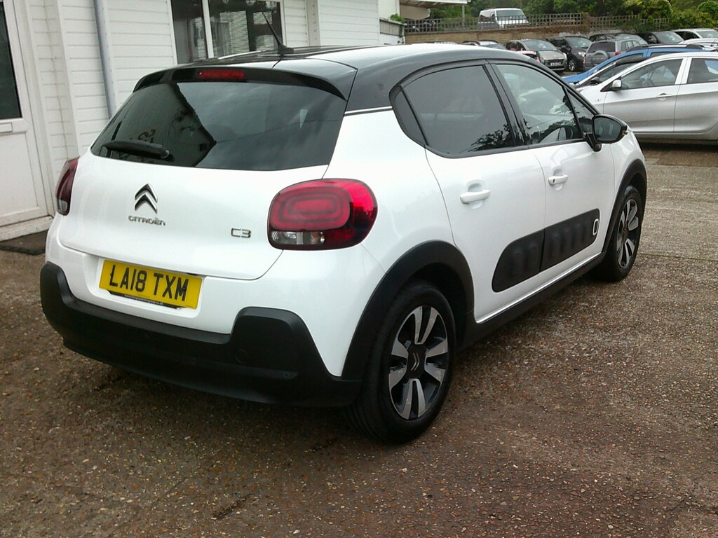 Citroen C3 Hatchback 1.2 Puretech Flair 2018 LA18TXM White #2