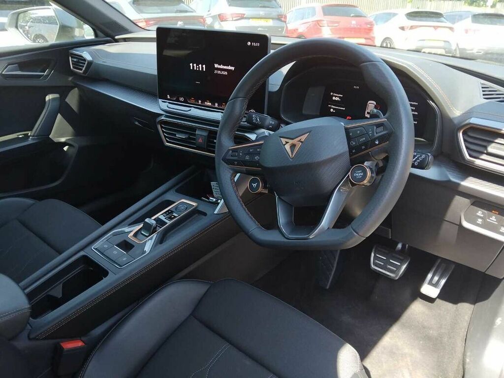 Cupra Leon 1.5 Ehybrid 204 V1 Dsg OE25YYX White #6