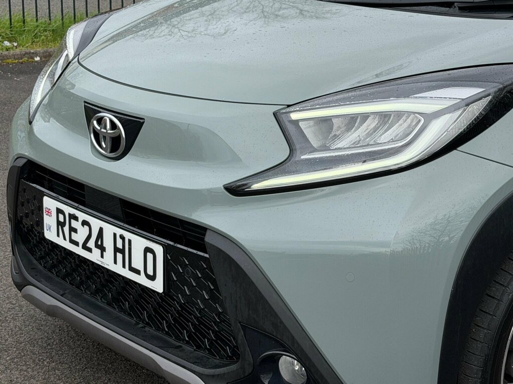 Toyota Aygo X 1.0 Vvt-i Exclusive RE24HLO #5