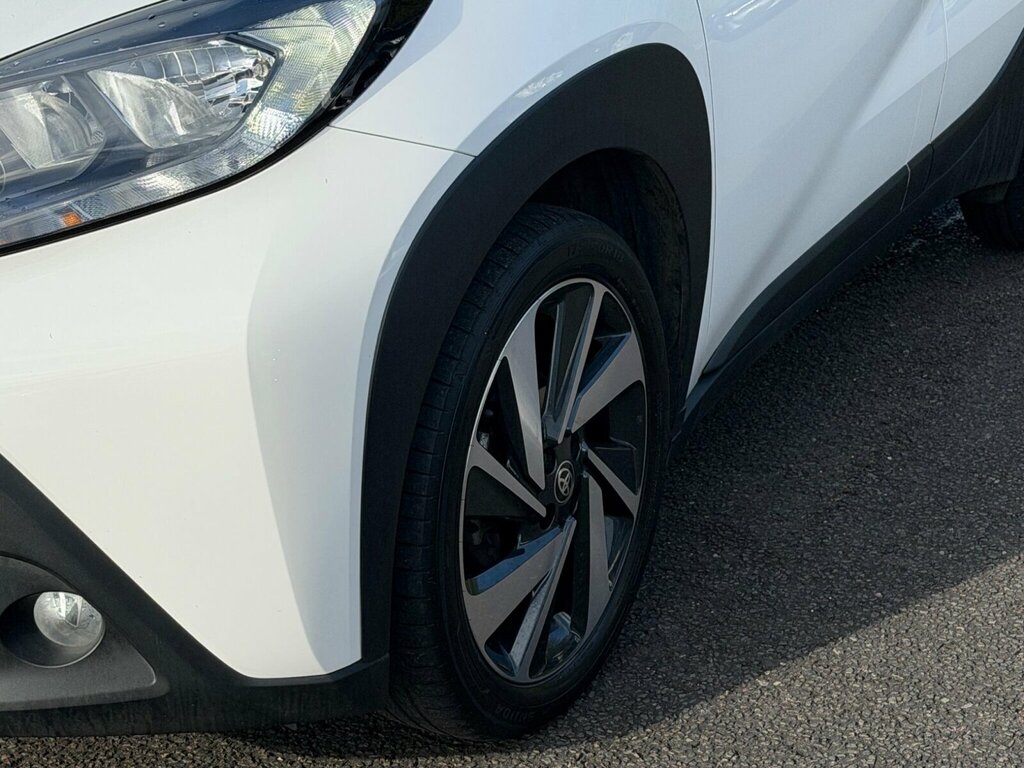 Toyota Aygo X 1.0 Vvt-i Edge RV74WYW White #4