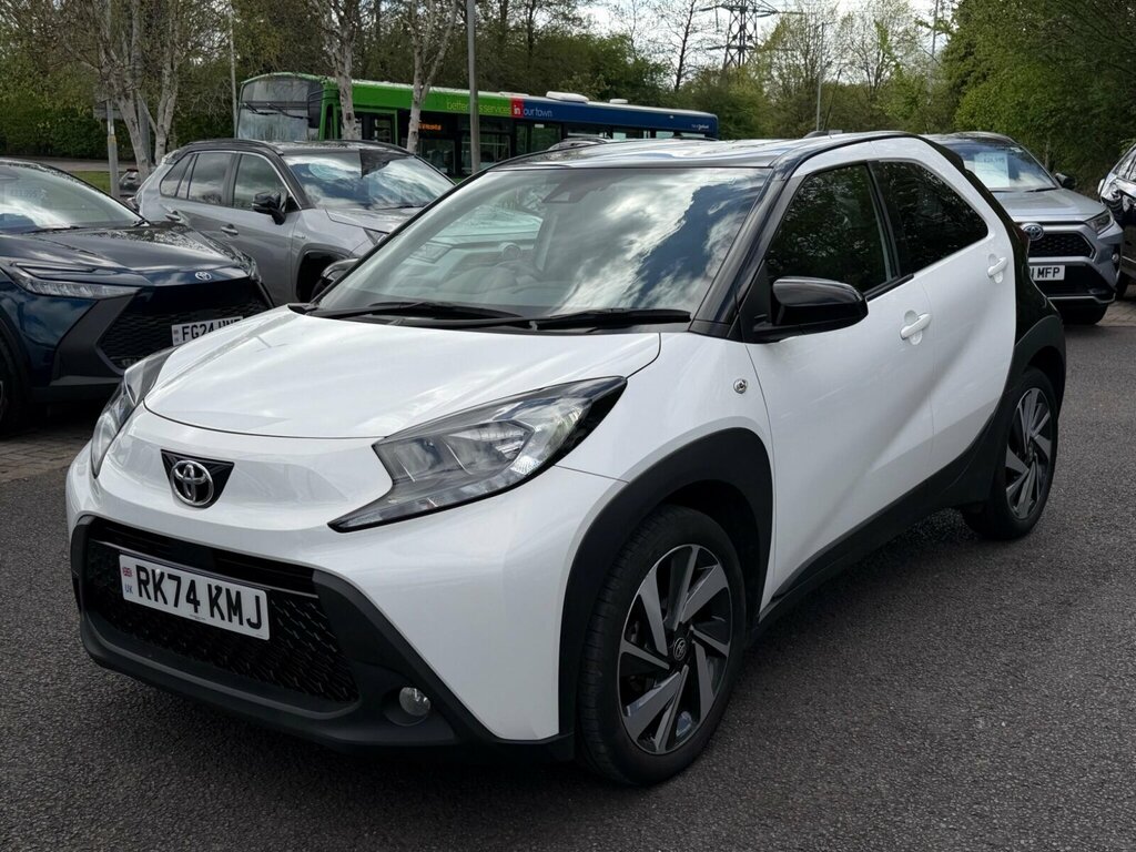 Toyota Aygo X 1.0 Vvt-i Edge RK74KMJ White #4
